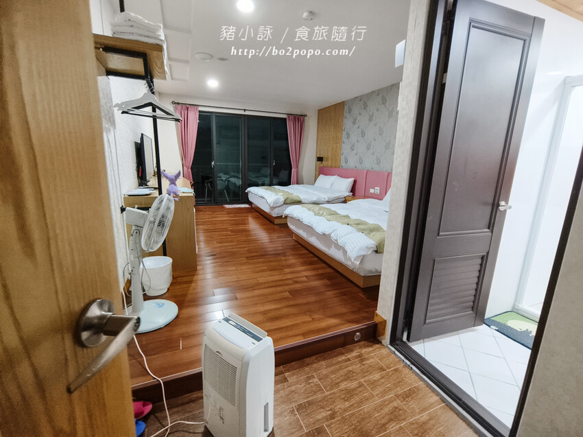 南投。竹山》望際回家。地點略偏僻但有著無敵夜景的居家型民宿