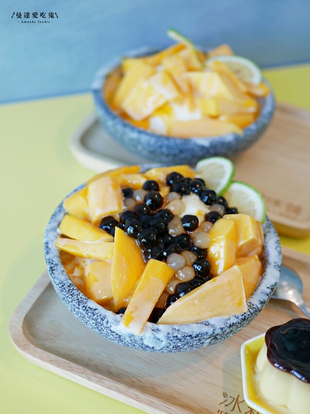 芒果季開跑『小琉球冰箱冰舖』有著滿滿店貓陪伴的療癒系芒果雪花冰吃起來!小琉球美食|小琉球冰店|屏東美食 - 曼達愛吃鬼