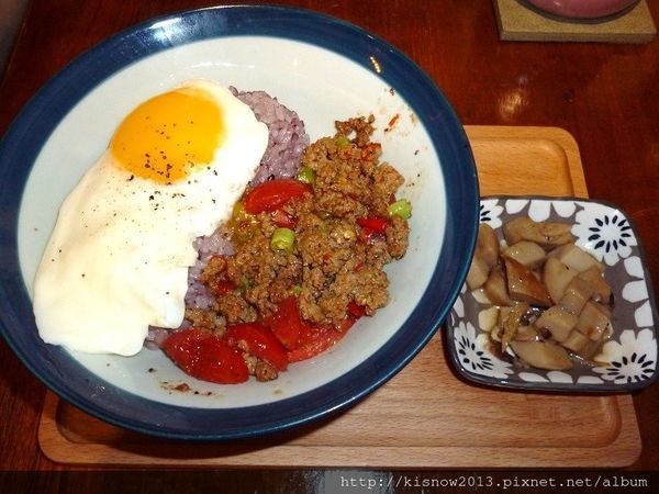 伍伍零36-打拋豬肉飯.JPG