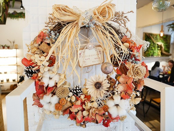 伍伍零-咖啡與餐：伍伍零-咖啡與餐-台北芝山站巷弄內精緻好店  從裝潢、服務到餐點  都是值得再訪的好店