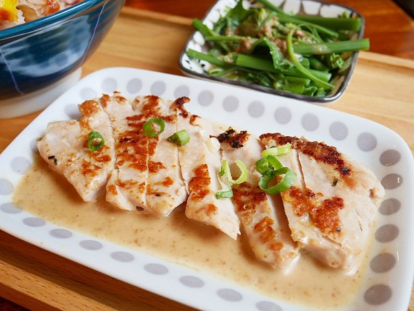 伍伍零-咖啡與餐：伍伍零-咖啡與餐-台北芝山站巷弄內精緻好店  從裝潢、服務到餐點  都是值得再訪的好店