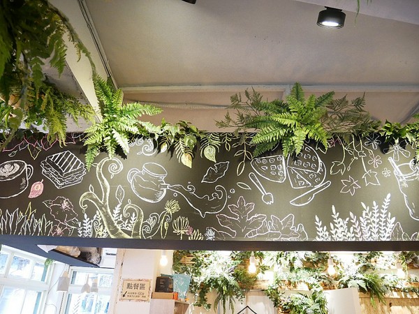 伍伍零-咖啡與餐：伍伍零-咖啡與餐-台北芝山站巷弄內精緻好店  從裝潢、服務到餐點  都是值得再訪的好店
