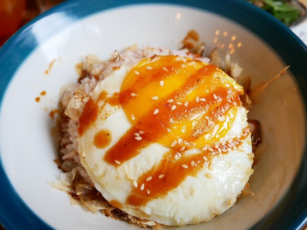 伍伍零-咖啡與餐：伍伍零-咖啡與餐-台北芝山站巷弄內精緻好店  從裝潢、服務到餐點  都是值得再訪的好店
