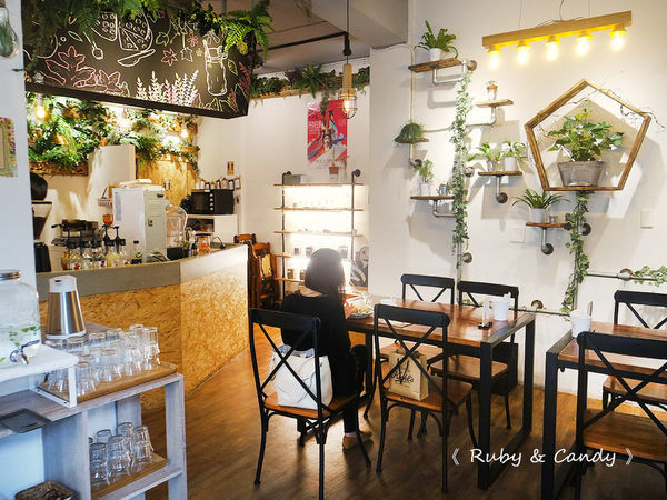 伍伍零550 - 咖啡與餐 (108).JPG