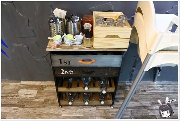 享。拾光 Fun time：[食記]►台中西屯區◄享。拾光 fun time隱身在高級社區中的精緻早午餐店／早安！紐約克／黃金奶香燻鮭義大利麵