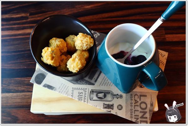 享。拾光 Fun time：[食記]►台中西屯區◄享。拾光 fun time隱身在高級社區中的精緻早午餐店／早安！紐約克／黃金奶香燻鮭義大利麵