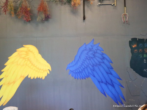 享。拾光 Fun time：台中美食│享。拾光 fun time〃中科商圈早午餐推薦～提供wifi及插座，可帶寵物，還有美美打卡牆！