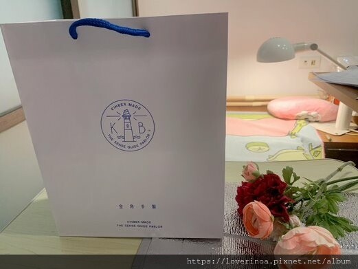 ［生乳捲控必吃］金帛 ［夏日檸檬生乳蛋糕卷］-酸甜滋味，回味無窮，裡面還藏了ㄧ座［富士山］！創意生乳捲