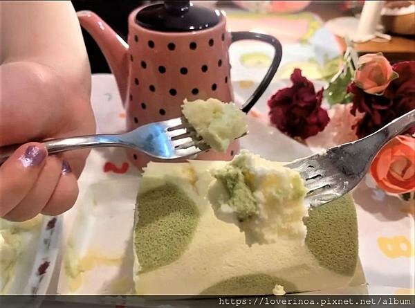 ［生乳捲控必吃］金帛 ［夏日檸檬生乳蛋糕卷］-酸甜滋味，回味無窮，裡面還藏了ㄧ座［富士山］！創意生乳捲