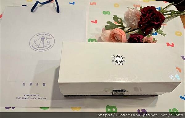 ［生乳捲控必吃］金帛 ［夏日檸檬生乳蛋糕卷］-酸甜滋味，回味無窮，裡面還藏了ㄧ座［富士山］！創意生乳捲