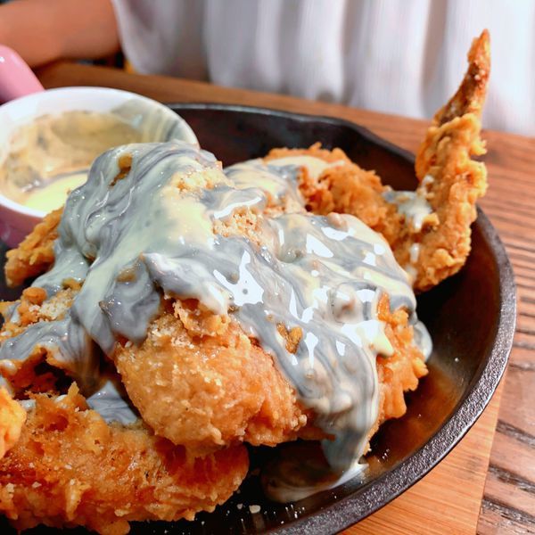 台北 中山站 早午餐 咖啡廳 夢鹿咖啡 大理石乳酪炸雞翅03.JPG