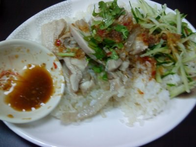 《新竹高翠路美食》雲南泰國小吃。科學園區附近小吃。泰國米干x雲南米線料多好滋味︱