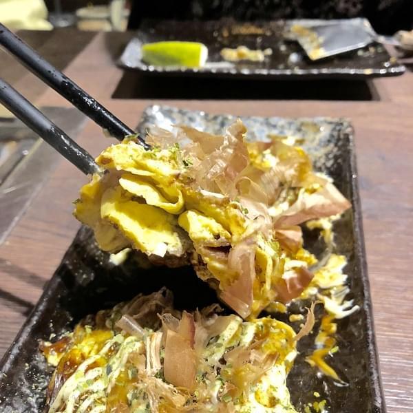 愛夏子あいさつ 樹林店:(台南。中西區)『愛夏子』台南一級棒的大阪燒名店,另有廣島燒,東京文字燒,讓您一次體驗日本三大名燒,『墨魚厚切豬排』也超好吃!『愛夏子。樹林店』