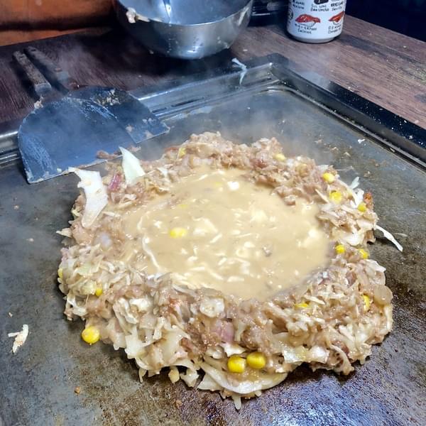 愛夏子あいさつ 樹林店:(台南。中西區)『愛夏子』台南一級棒的大阪燒名店,另有廣島燒,東京文字燒,讓您一次體驗日本三大名燒,『墨魚厚切豬排』也超好吃!『愛夏子。樹林店』