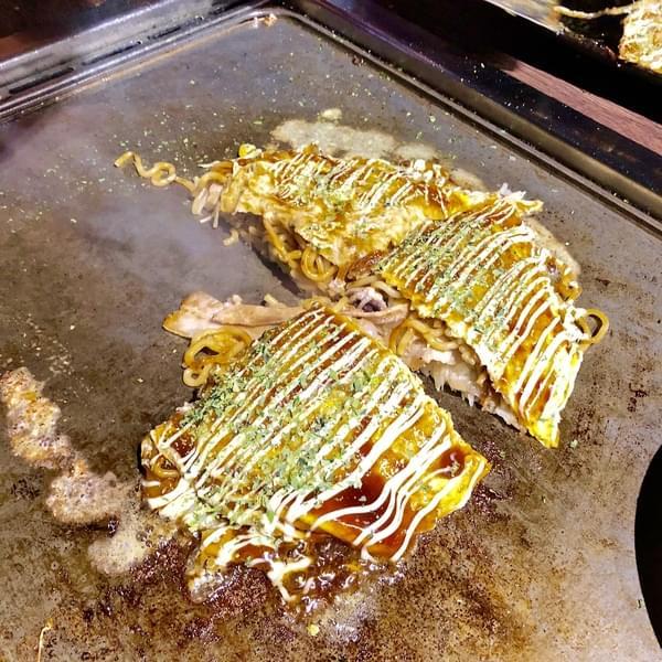 愛夏子あいさつ 樹林店:(台南。中西區)『愛夏子』台南一級棒的大阪燒名店,另有廣島燒,東京文字燒,讓您一次體驗日本三大名燒,『墨魚厚切豬排』也超好吃!『愛夏子。樹林店』