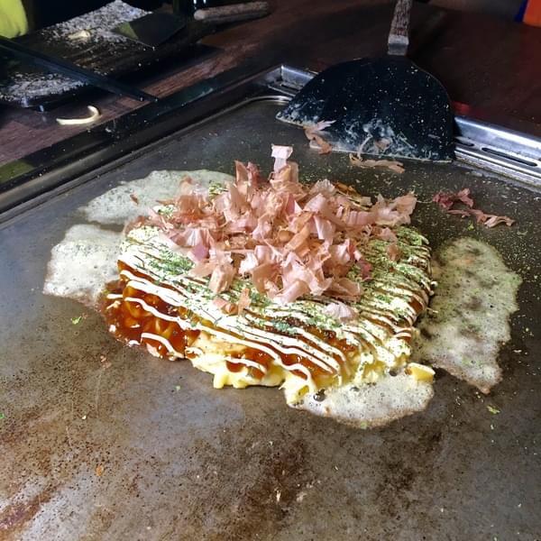 愛夏子あいさつ 樹林店:(台南。中西區)『愛夏子』台南一級棒的大阪燒名店,另有廣島燒,東京文字燒,讓您一次體驗日本三大名燒,『墨魚厚切豬排』也超好吃!『愛夏子。樹林店』