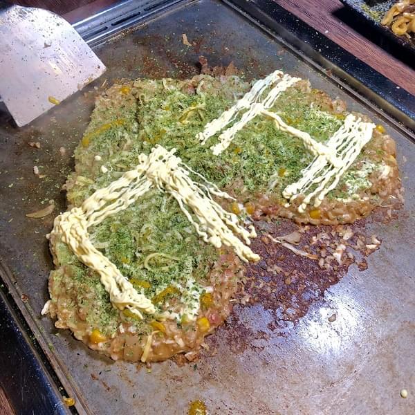 愛夏子あいさつ 樹林店:(台南。中西區)『愛夏子』台南一級棒的大阪燒名店,另有廣島燒,東京文字燒,讓您一次體驗日本三大名燒,『墨魚厚切豬排』也超好吃!『愛夏子。樹林店』