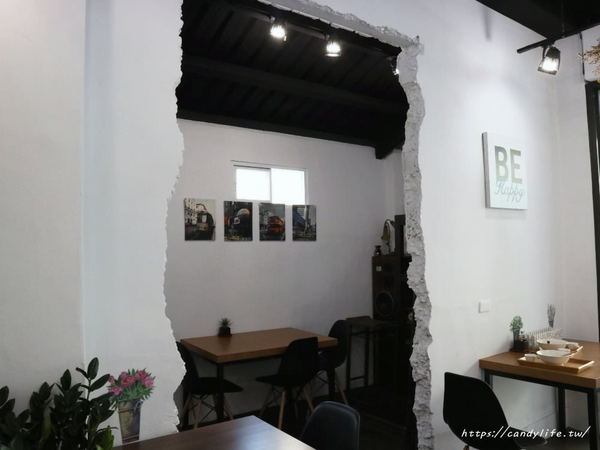 好豆堂商號：台中美食│好豆堂商號〃好吃豆乳冰在這裡！還有芋頭控必點的芋頭牛奶冰，裡頭不只芋頭喔~