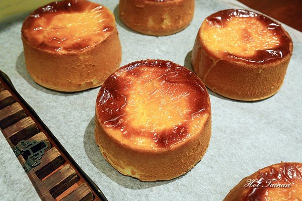 麗洋手作伴手禮：【澎湖美食】觀光客必訪，在地人也逃不出魔掌的伴手禮店！全台獨賣仙人掌千層蛋糕