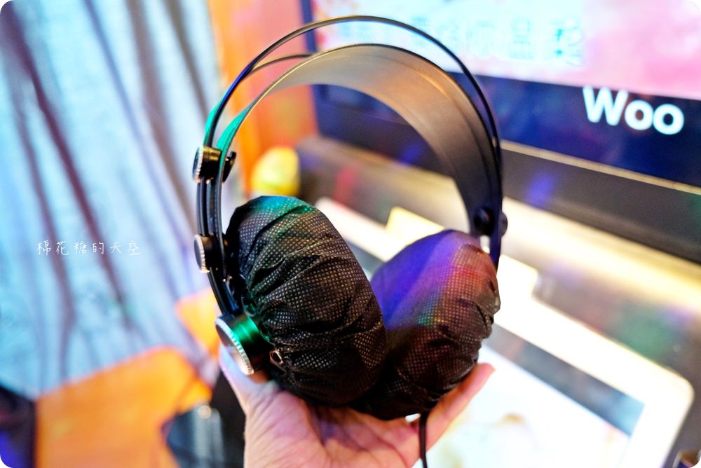 大魯閣看完電影來唱歌,最新KTV包廂就在隔壁,文內有省時點歌秘技