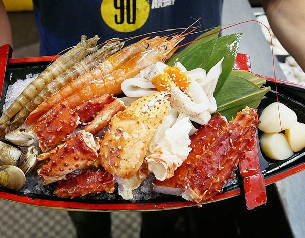 好客燒烤(嘉義秀泰店):好客燒烤(嘉義門市)-嘉義西區吃到飽燒烤 肉品選擇多 吃好吃巧一次擁有 是約會聚餐的好選擇