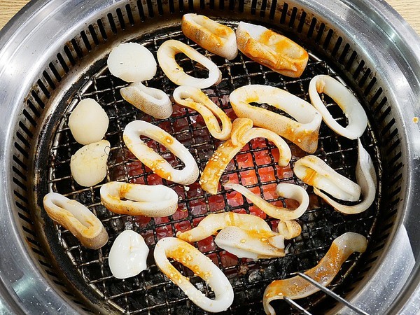 好客燒烤(嘉義秀泰店):好客燒烤(嘉義門市)-嘉義西區吃到飽燒烤 肉品選擇多 吃好吃巧一次擁有 是約會聚餐的好選擇