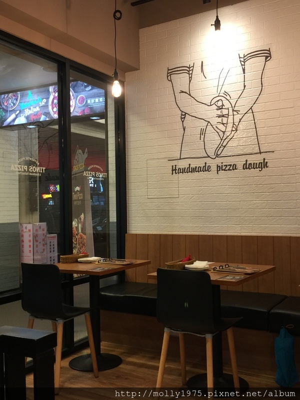 堤諾義式比薩Tino's Pizza Cafe:【台北士林】Tino's Pizza Café 堤諾義式比薩(士林中正店)