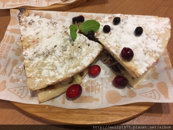 堤諾義式比薩Tino's Pizza Cafe:【台北士林】Tino's Pizza Café 堤諾義式比薩(士林中正店)