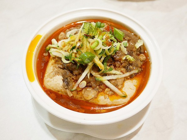 八珍饌(公益店):八珍饌-台中公益路北方料理 由老師傅親自操刀 讓顧客回味道地經典味 湯包、鍋貼、麵點應有盡有 一起來享用眷村好味道