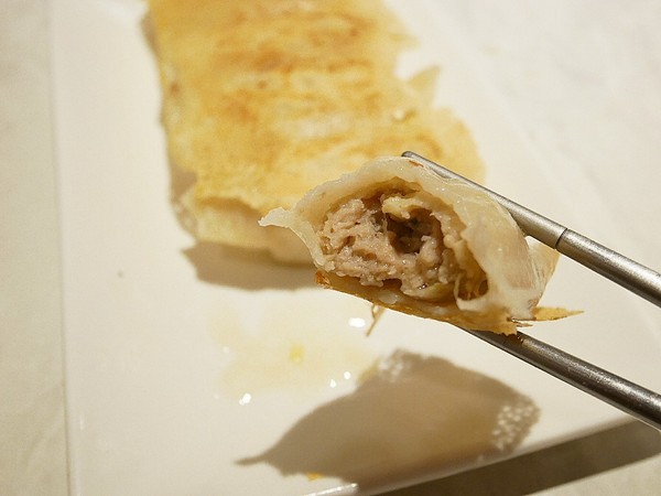 八珍饌(公益店):八珍饌-台中公益路北方料理 由老師傅親自操刀 讓顧客回味道地經典味 湯包、鍋貼、麵點應有盡有 一起來享用眷村好味道