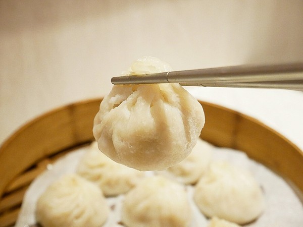 八珍饌(公益店):八珍饌-台中公益路北方料理 由老師傅親自操刀 讓顧客回味道地經典味 湯包、鍋貼、麵點應有盡有 一起來享用眷村好味道