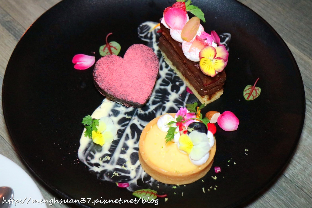 20180427_180427_0042