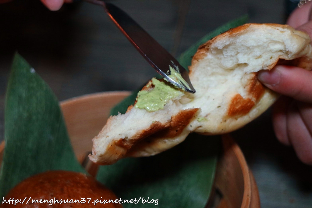 20180427_180427_0086