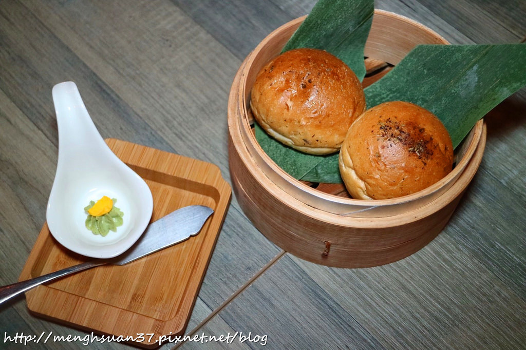 20180427_180427_0094