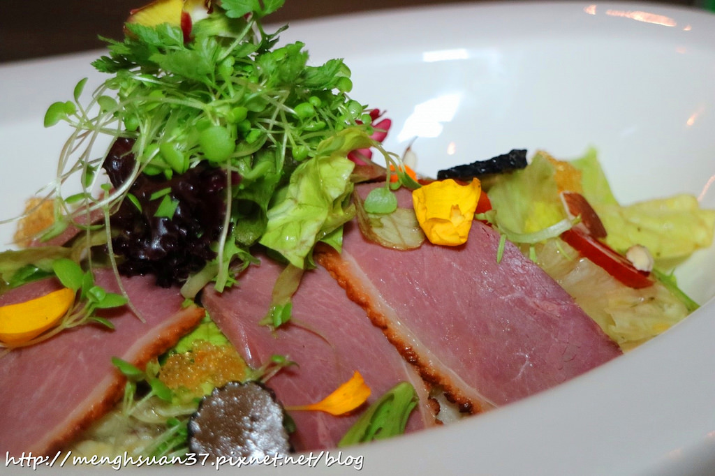 20180427_180427_0069