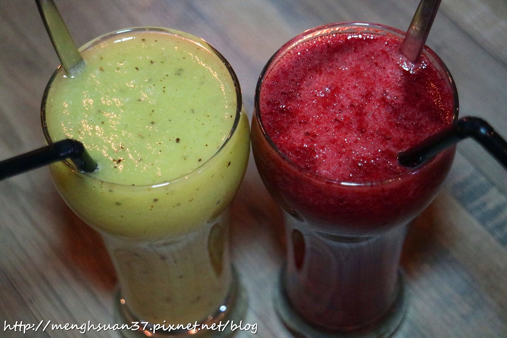 20180427_180427_0077