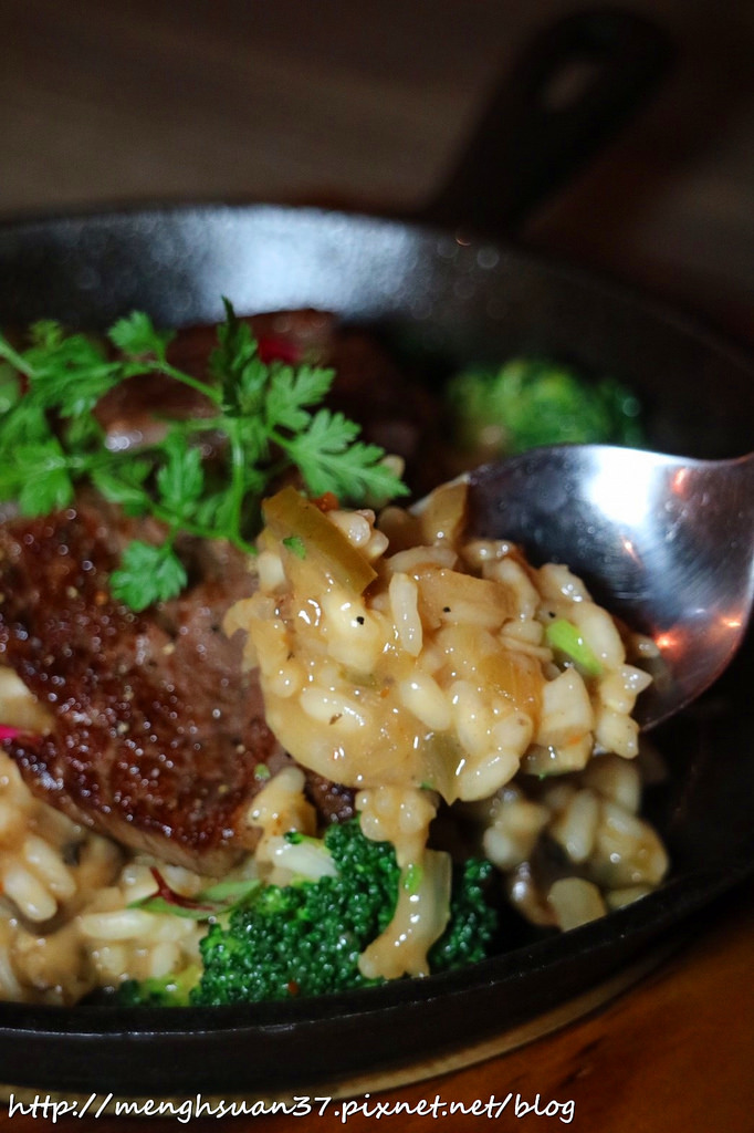 20180427_180427_0061