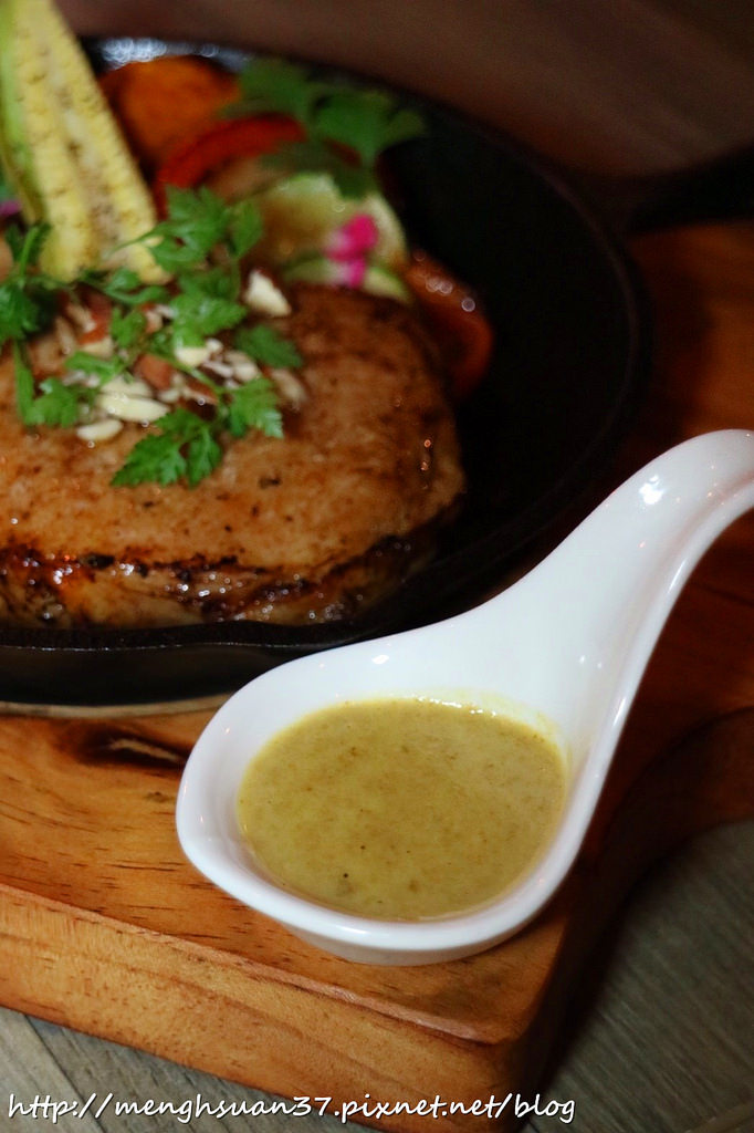 20180427_180427_0054