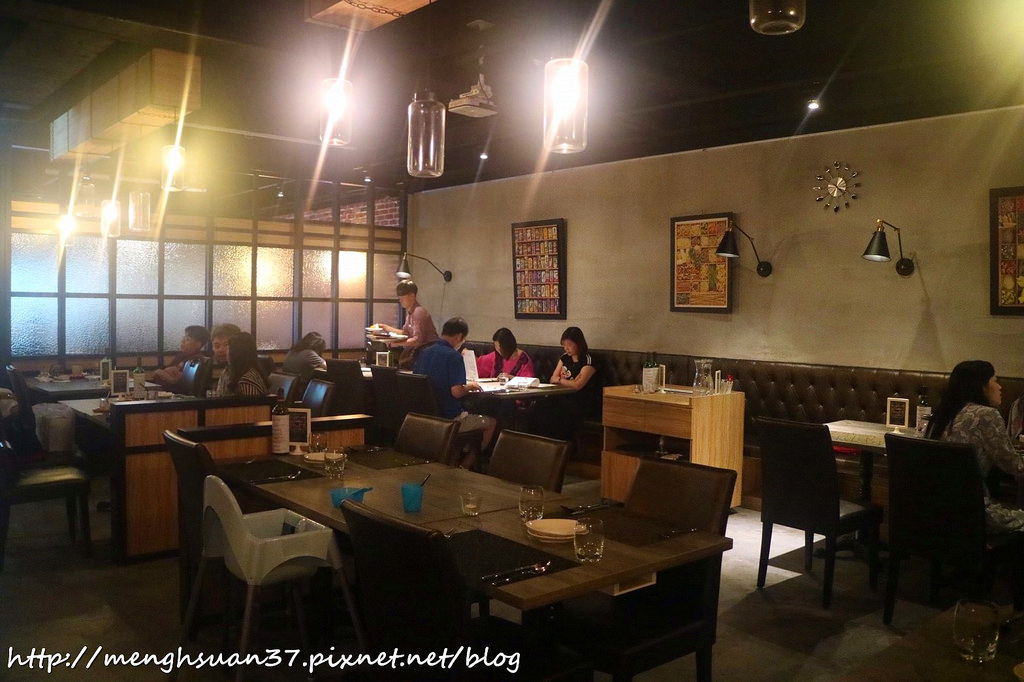 20180427_180427_0019