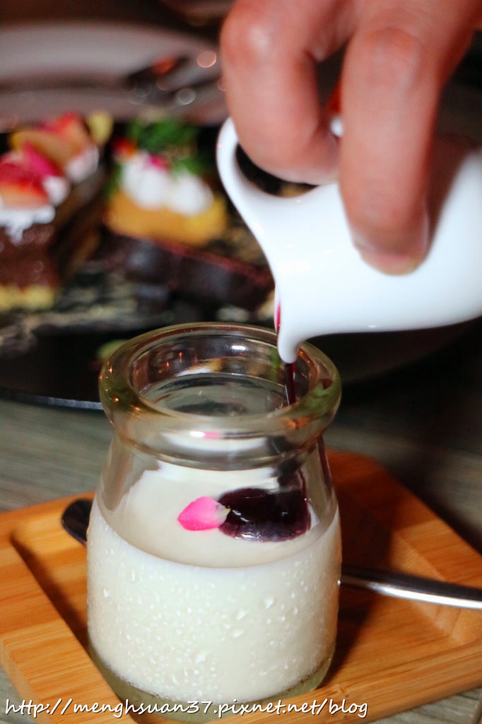 20180427_180427_0029