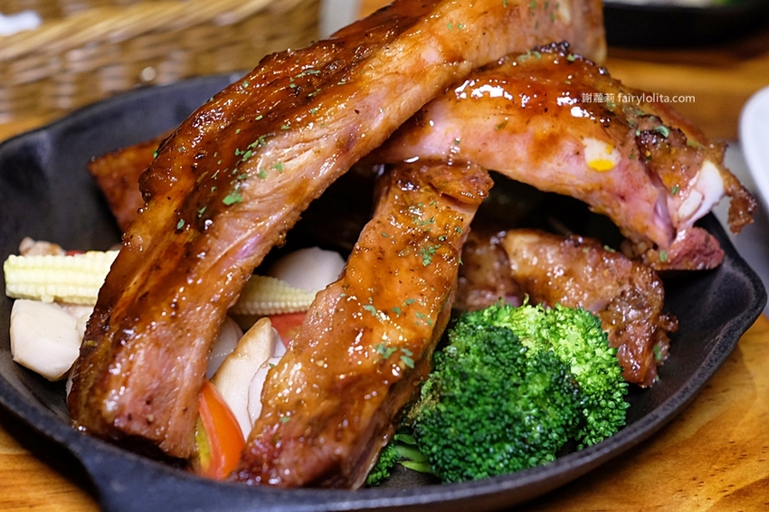 Ulove羽樂歐陸創意料理。楊丞琳大讚:「我的超級愛店、來了N次都吃不膩」,餐點好吃環境炸爆美! @蹦啾♥謝蘿莉 La vie heureuse