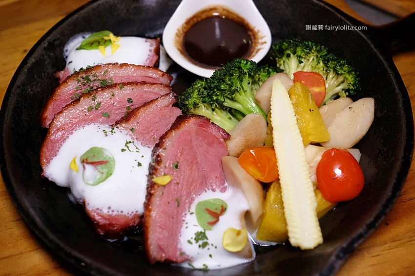 Ulove羽樂歐陸創意料理。楊丞琳大讚:「我的超級愛店、來了N次都吃不膩」,餐點好吃環境炸爆美! @蹦啾♥謝蘿莉 La vie heureuse