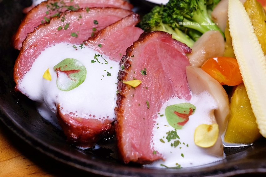 Ulove羽樂歐陸創意料理。楊丞琳大讚:「我的超級愛店、來了N次都吃不膩」,餐點好吃環境炸爆美! @蹦啾♥謝蘿莉 La vie heureuse