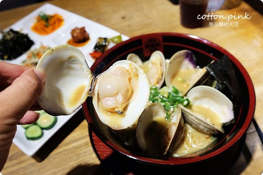 台中拉麵推薦|吃拉麵九宮格小菜免費送,限量超大蛤蠣拉麵必點! 台中拉麵推薦|吃拉麵九宮格小菜免費送,限量超大蛤蠣拉麵必點!