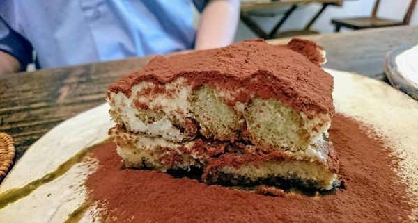 37782656_1976933785671634_4608059545611141120_n