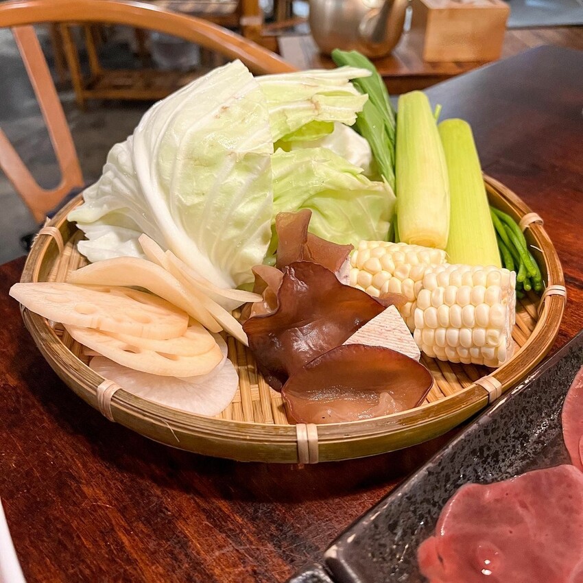 國父紀念館人氣美食｜重慶麻辣火鍋｜碼頭老火鍋