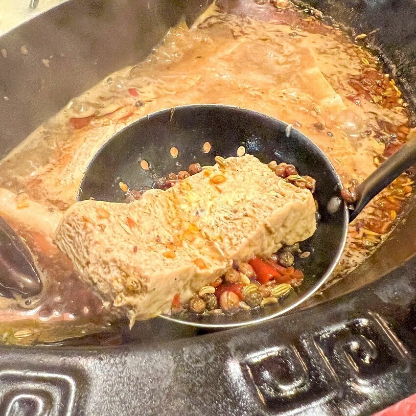 國父紀念館人氣美食｜重慶麻辣火鍋｜碼頭老火鍋