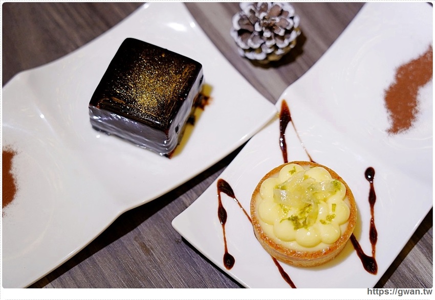 車庫改造的浪漫餐館,開幕一個月在地人才知道,用餐還送香檳!