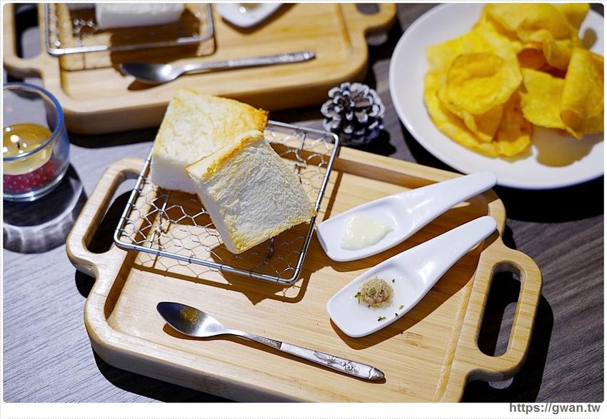 車庫改造的浪漫餐館,開幕一個月在地人才知道,用餐還送香檳!