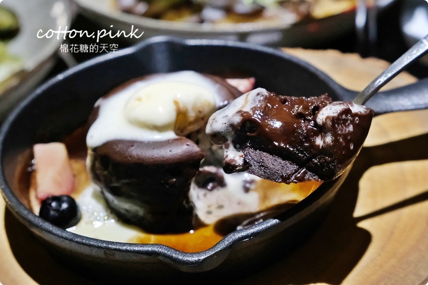 台中大里人氣早午餐晚餐時段開賣!WPAPA Teppanyaki超美星星餐廳夜間限定~大推手工麵 - 棉花糖的天空